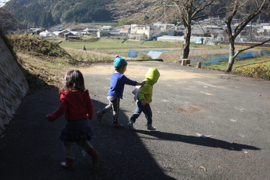 信号トリオ