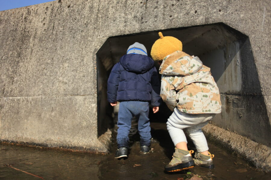 トンネルくぐり２