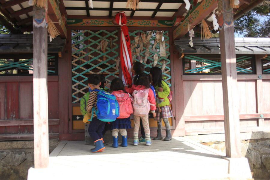神社へお参り