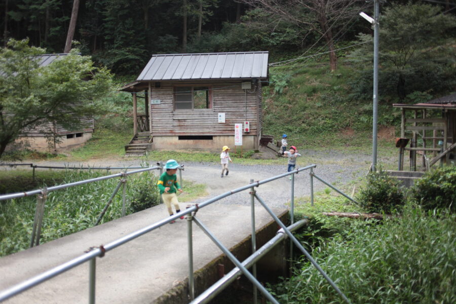 鬼ごっこ