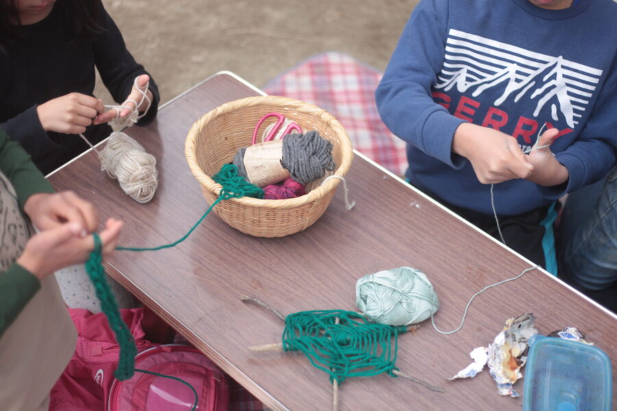 毛糸の手編み